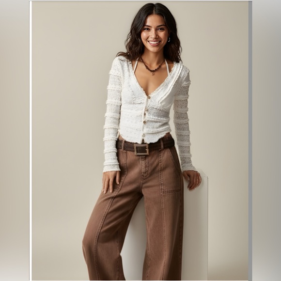 Boho Ruched Lace Asymmetrical Hem Blouse Beige - Picture 6 of 12